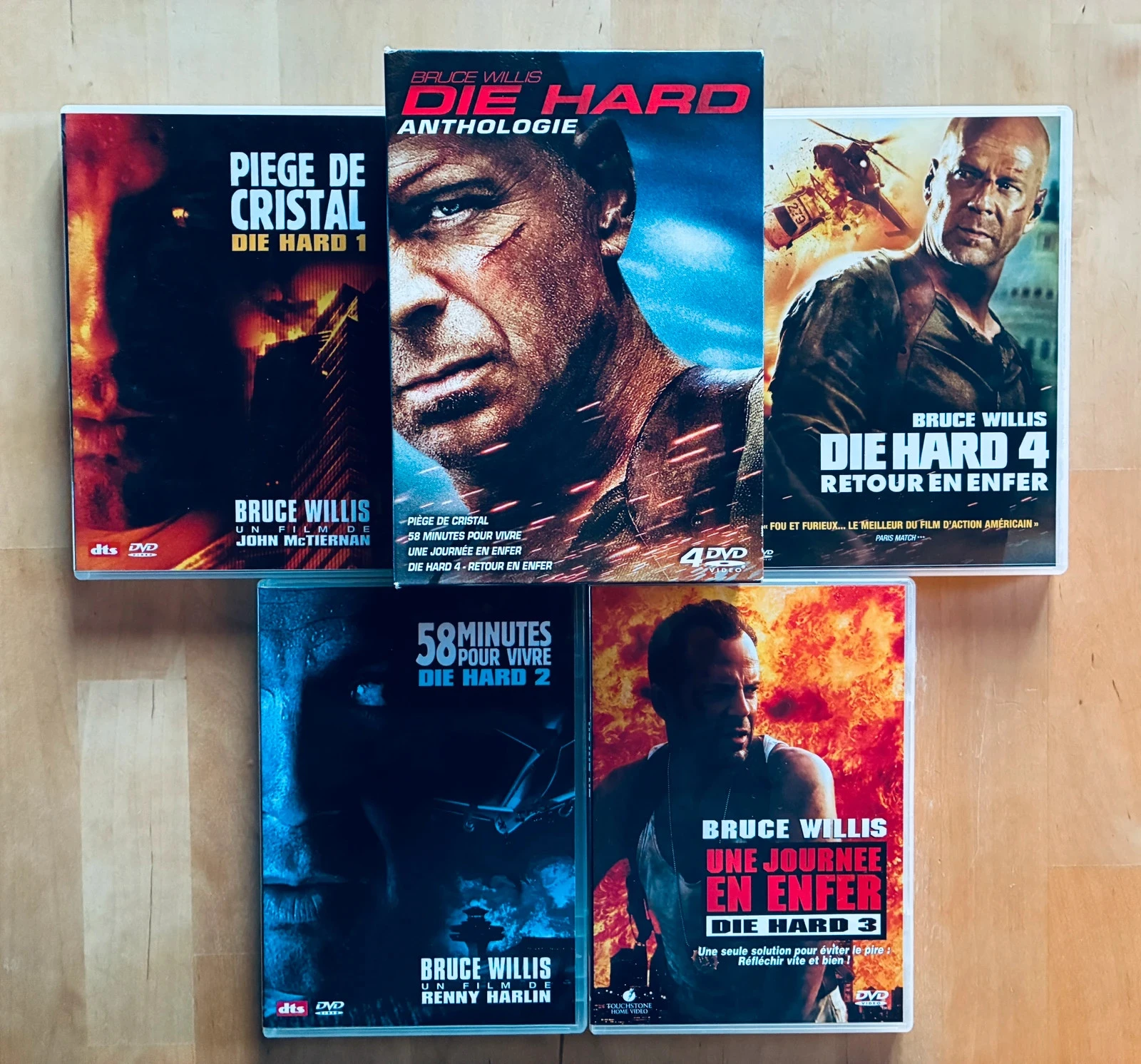 Coffret 4 DVD Die Hard anthologie Bruce Willis. – photo 3